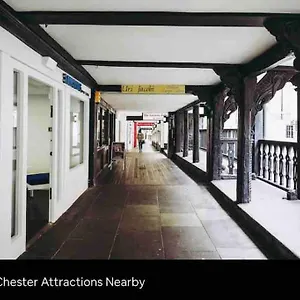 2 Bedroom , Chester United Kingdom