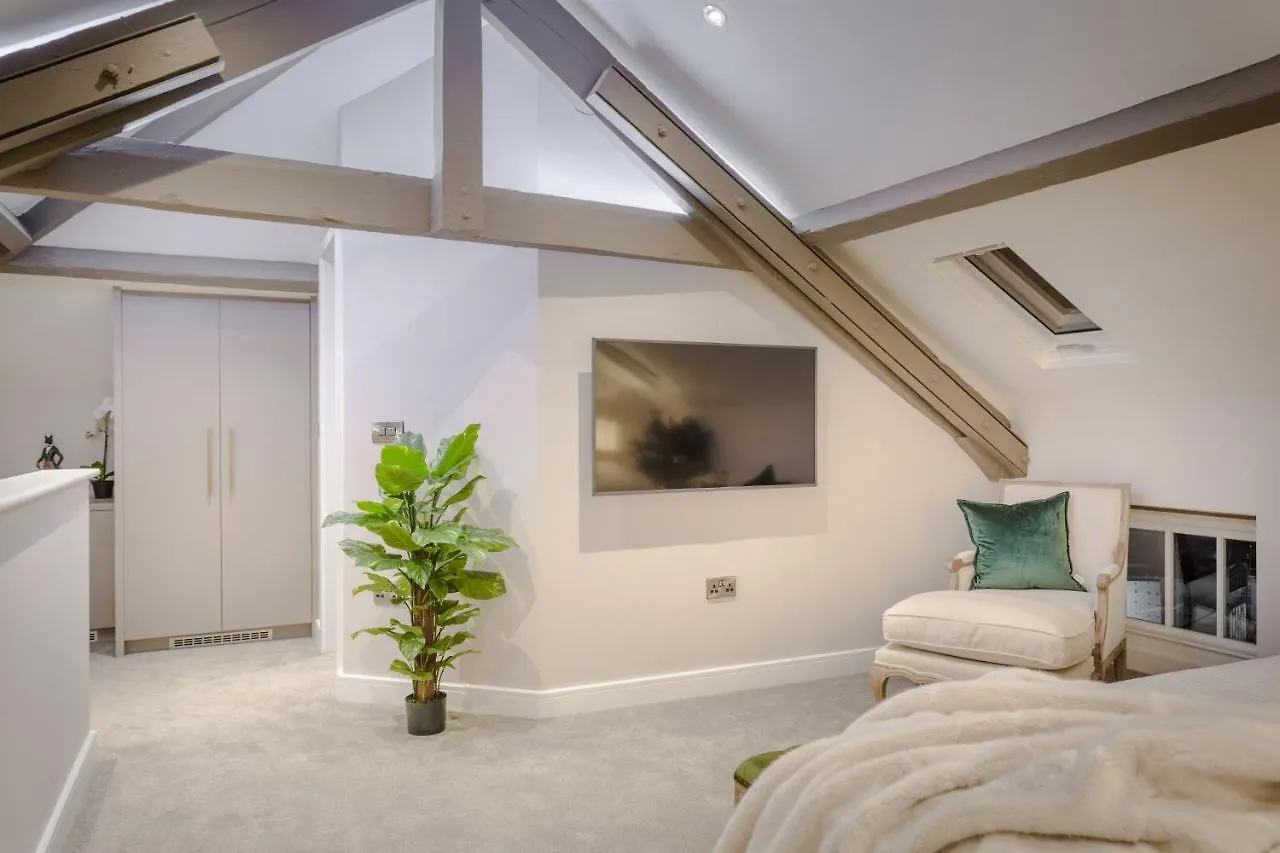 Heritage Mews Nottingham 4*,