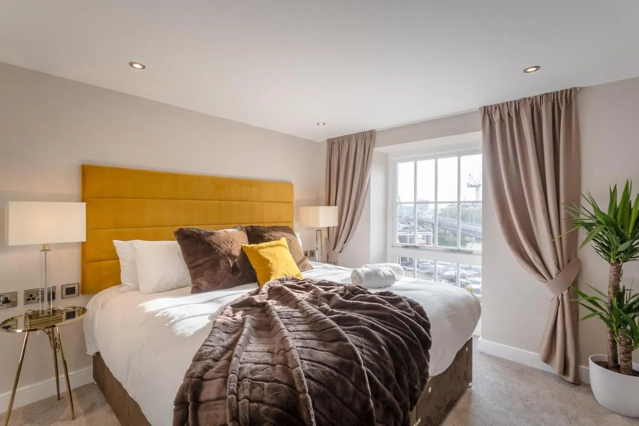 Heritage Mews Nottingham 4*,  Reino Unido